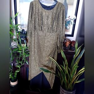 Hi low dress Gold and black